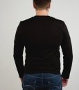 Лонслив (футболка с длинным рукавом) чёрного цвета